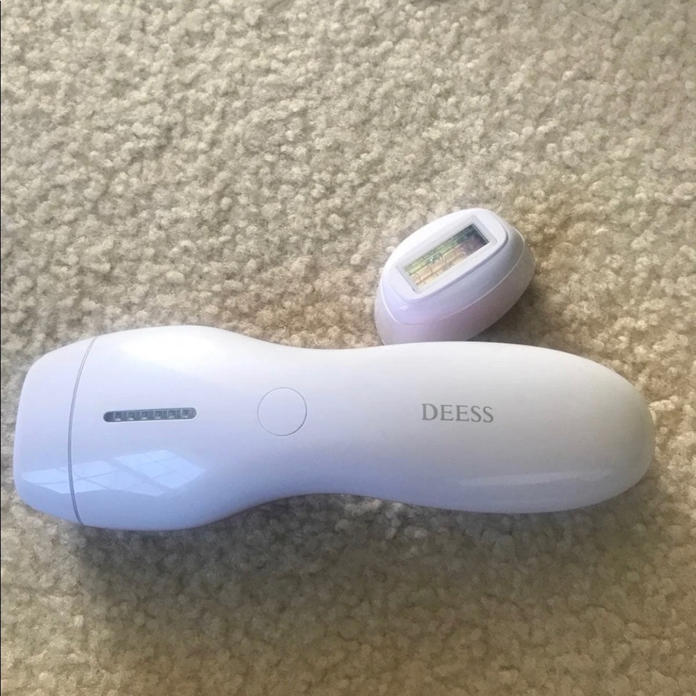 DEESS At-home Lazer Hair Removal